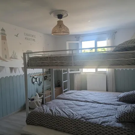 Semesterbostad Charentaise House 120 M2 With Outdoor Area Echillais